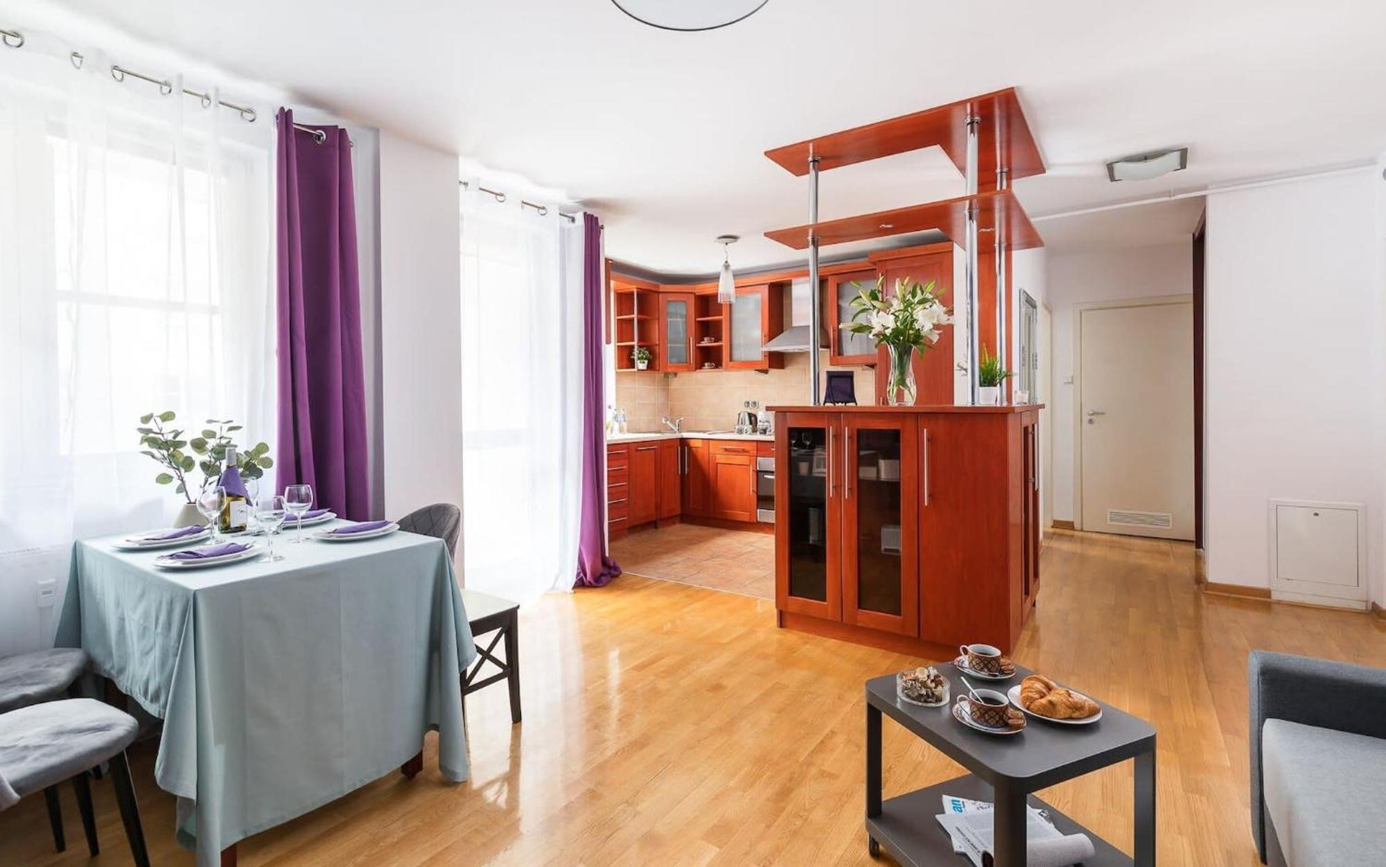 Elektoralna 12A - Colorful Apartment With Balcony By Noclegi Renters Warschau Buitenkant foto